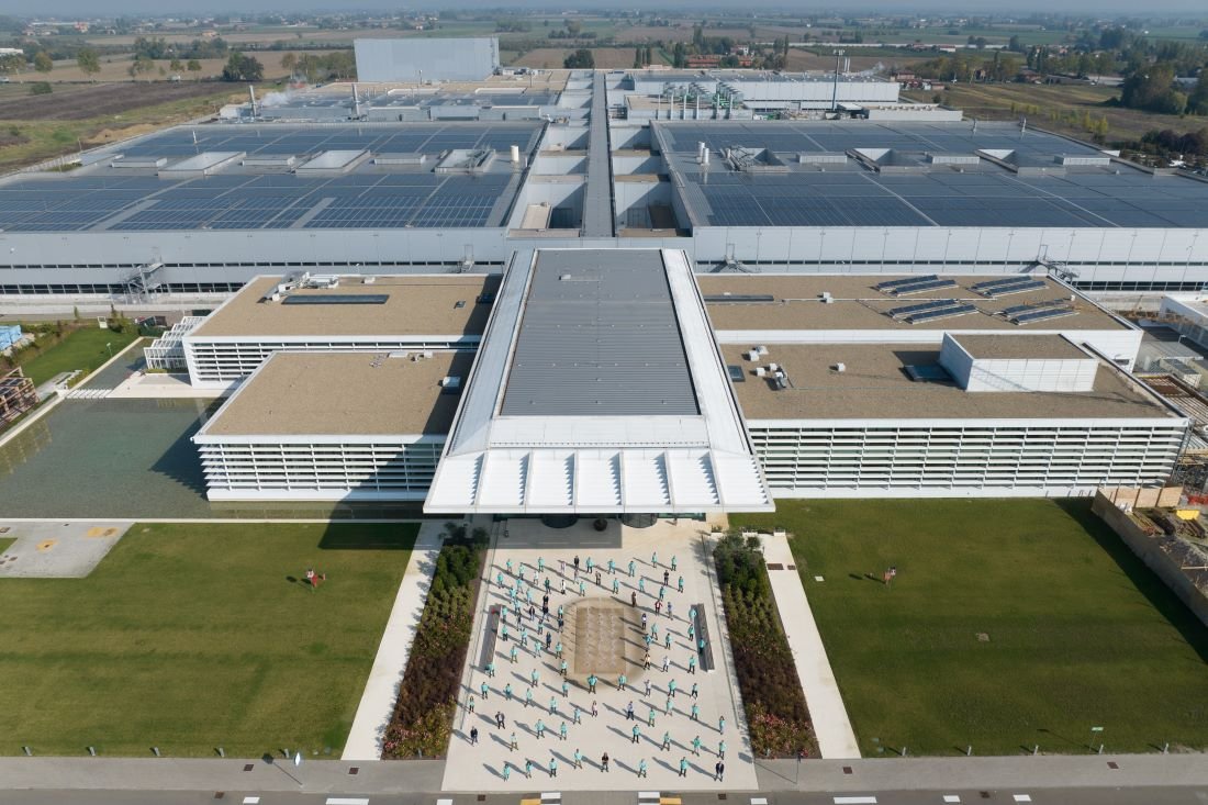 Ferrari e Philip Morris International accelerano verso l’energia sostenibile