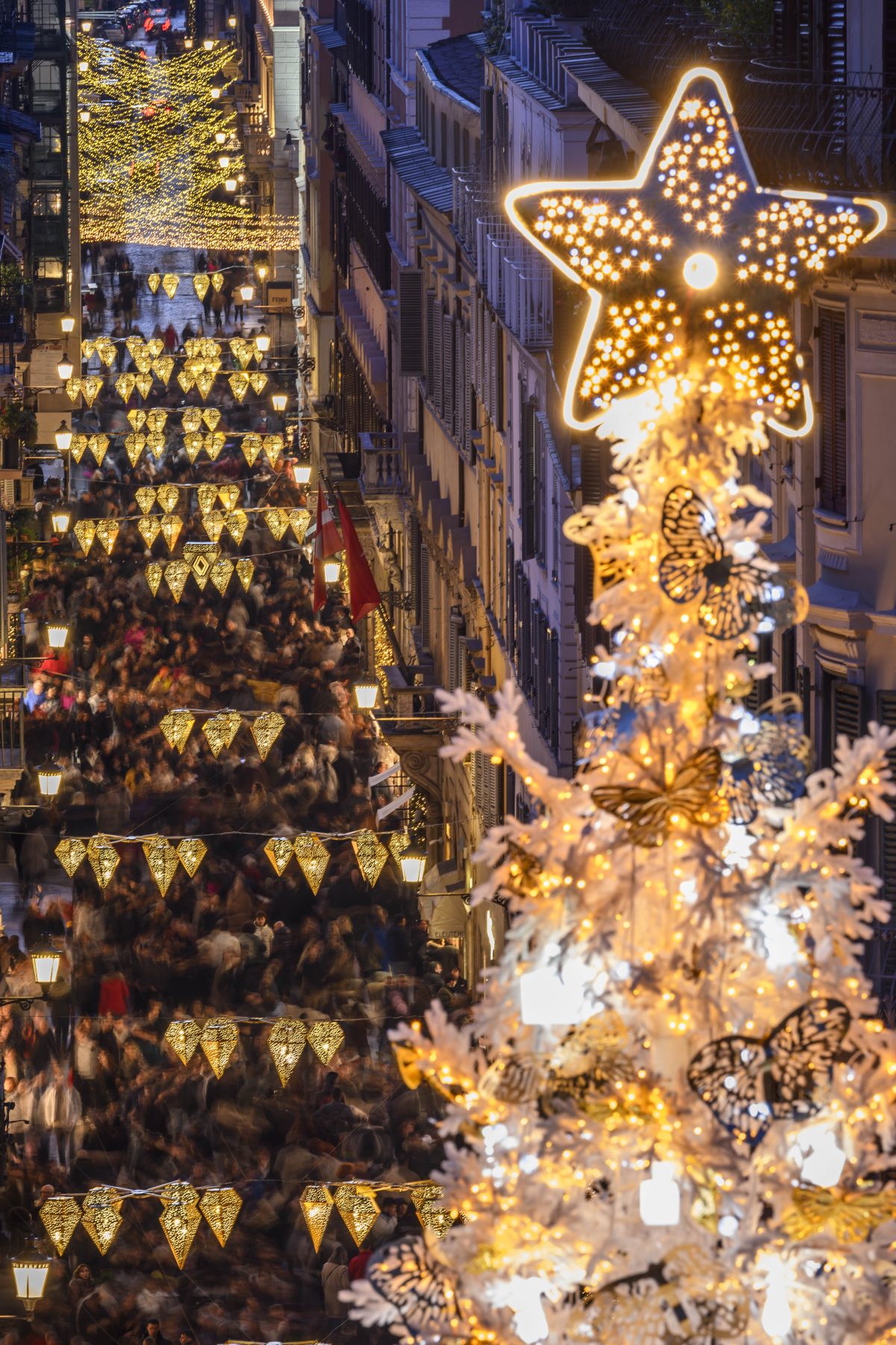 Galleria foto 'Natale 2023: le illuminazioni più belle' - foto 3