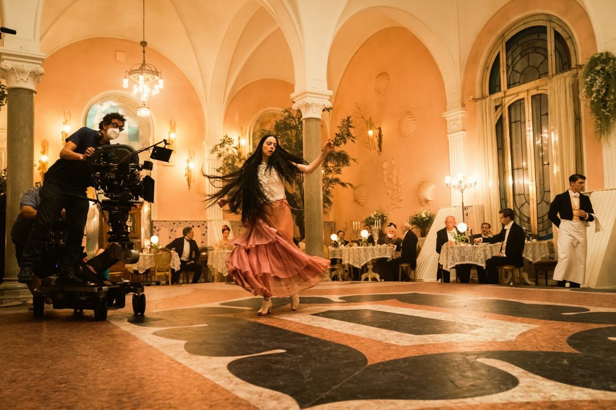 Galleria foto 'Povere Creature! a Venezia: Emma Stone abbacinante per un film disorientante' - foto 3