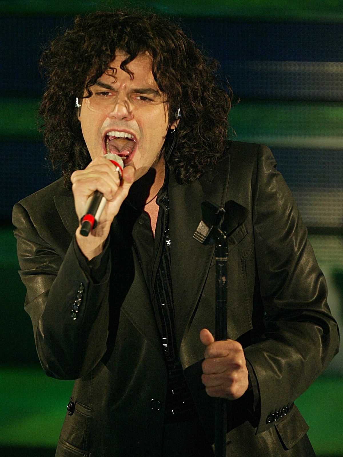 Galleria foto 'I cambiamenti del menswear negli anni al Festival di Sanremo' - foto 6