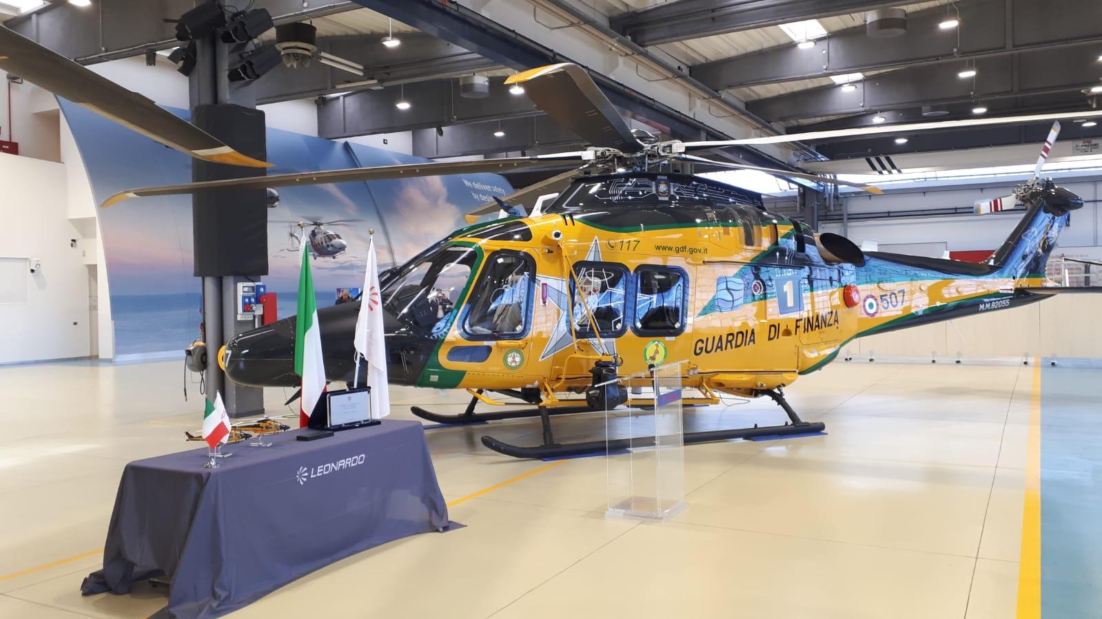 La GdF in volo con gli elicotteri AW-169 M