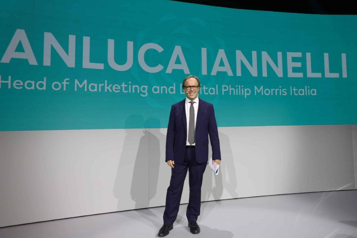 Galleria foto 'Arriva Iluma, la rivoluzione di Iqos. Non serve più pulirlo' - foto 5