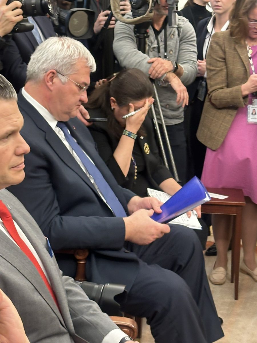 Usa:Trump-Zelensky si incontrano alla Casa Bianca ma litigano e la pace si allontana Usa:Trump-Zelensky si incontrano alla Casa Bianca ma litigano e la pace si allontana