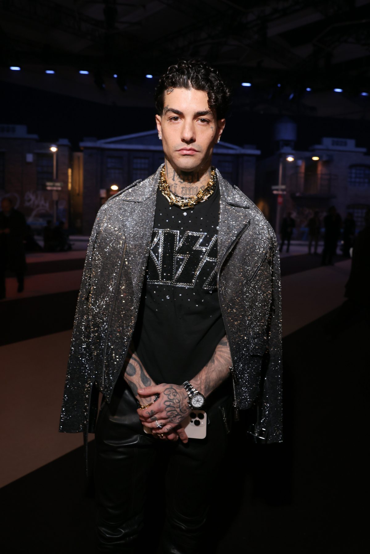 Galleria foto 'Milano Fashion Week: da DSquared2 torna Chiara Ferragni (ma a nessuno interessa)' - foto 7