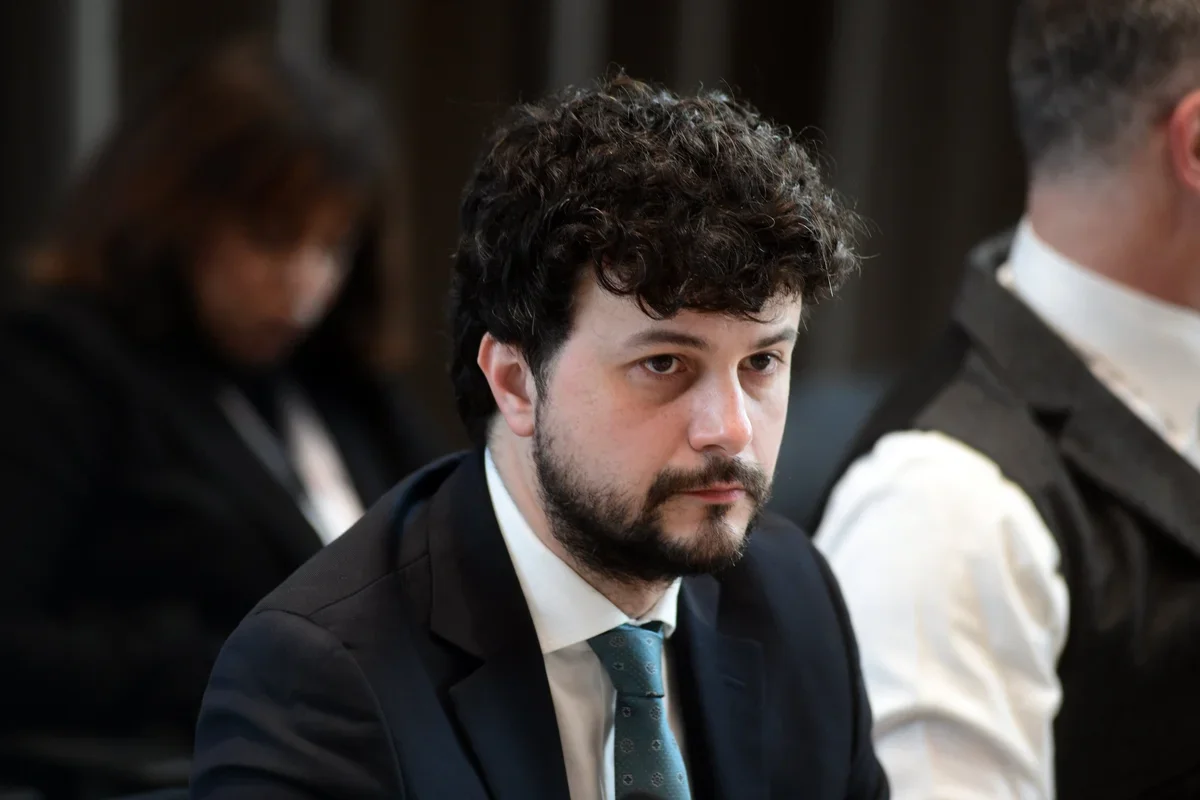 Un fantasma si aggira per l’Europa: l’ipocrisia