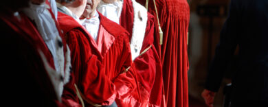 Toga non mangia toga: ecco perché i magistrati non pagano mai