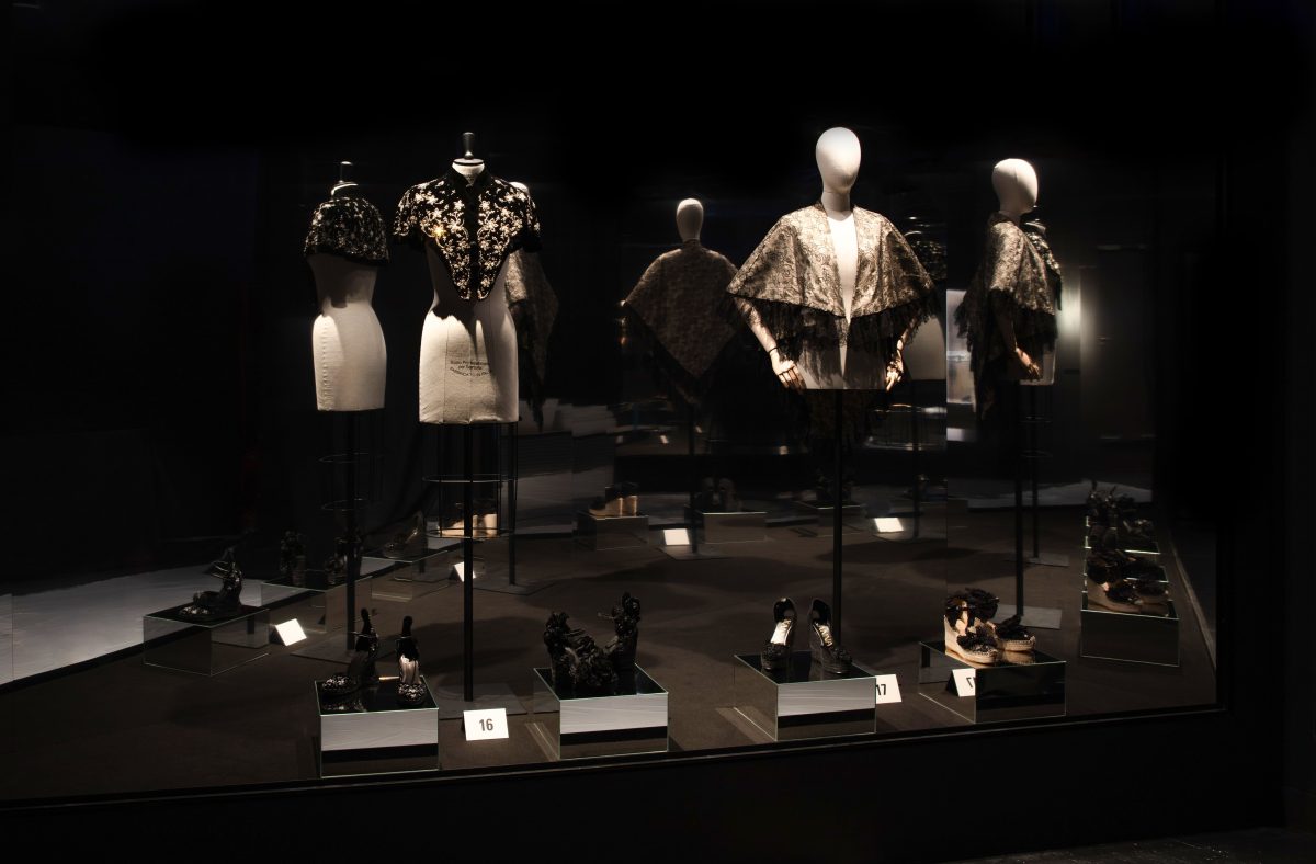 Galleria foto 'Arriva a Milano la prima mostra monografica dedicata a Balenciaga' - foto 7