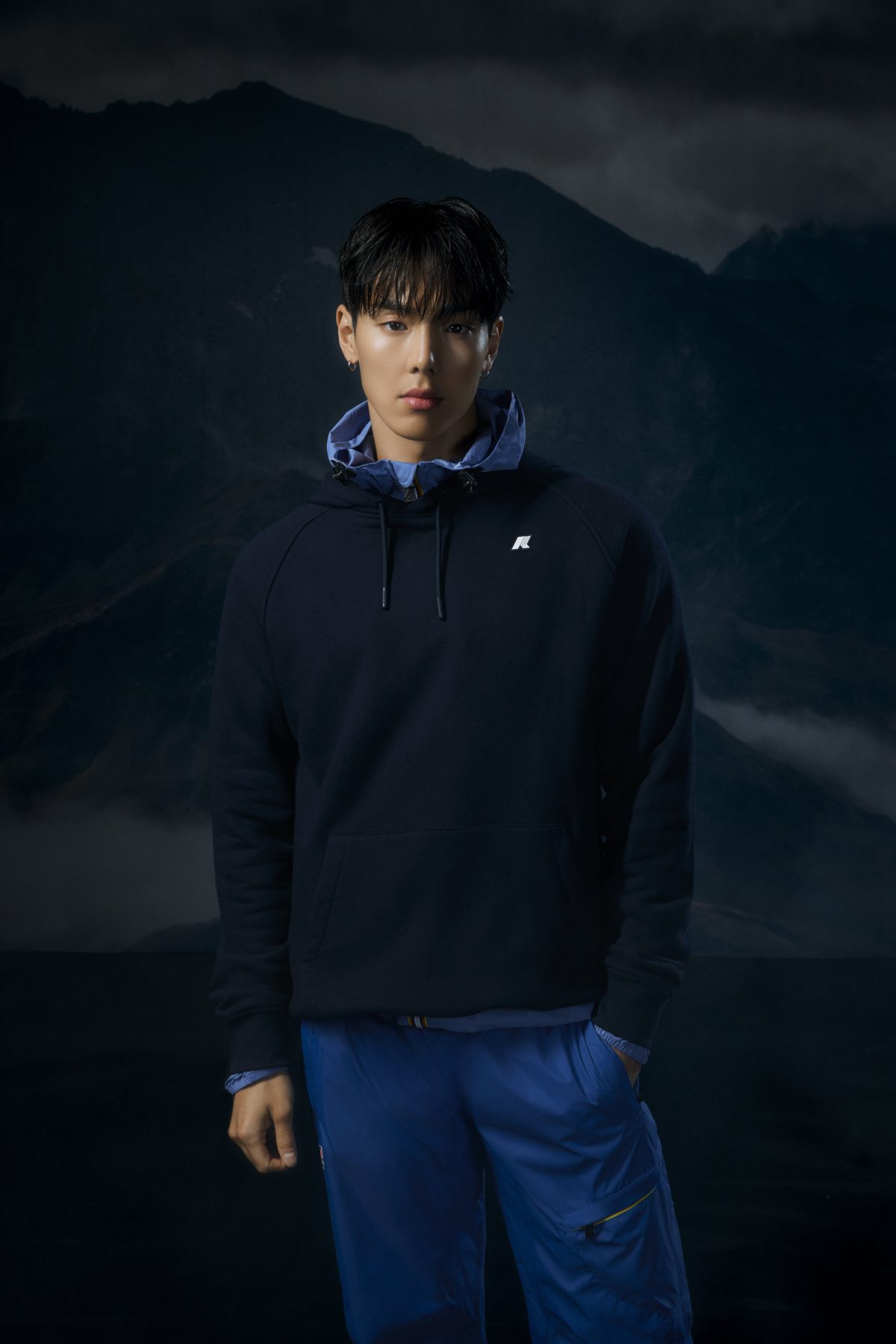 Galleria foto 'Milano Fashion Week: Shownu dei MONSTA X in passerella per i 60 anni di K-Way' - foto 5