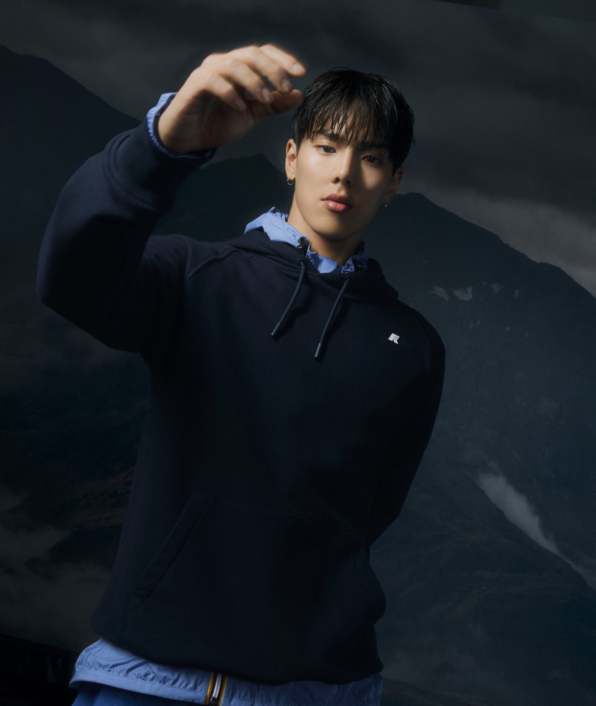 Galleria foto 'Milano Fashion Week: Shownu dei MONSTA X in passerella per i 60 anni di K-Way' - foto 6