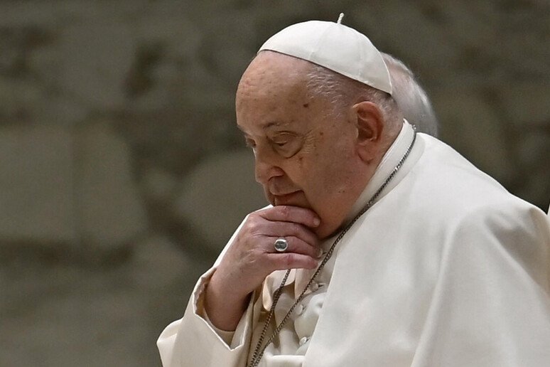 La polmonite bilaterale del Papa: di cosa si tratta e come curarla La polmonite bilaterale del Papa: di cosa si tratta e come curarla