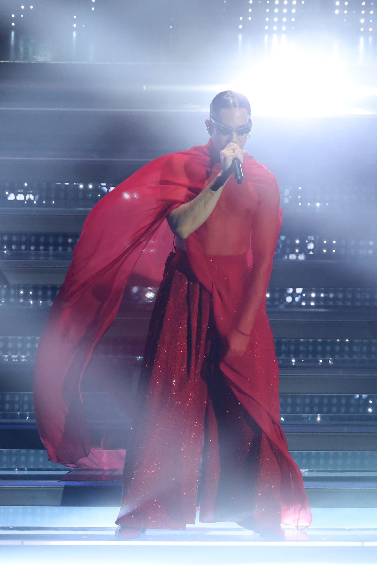 Galleria foto 'Sanremo 2025: le pagelle dei look della serata cover' - foto 9