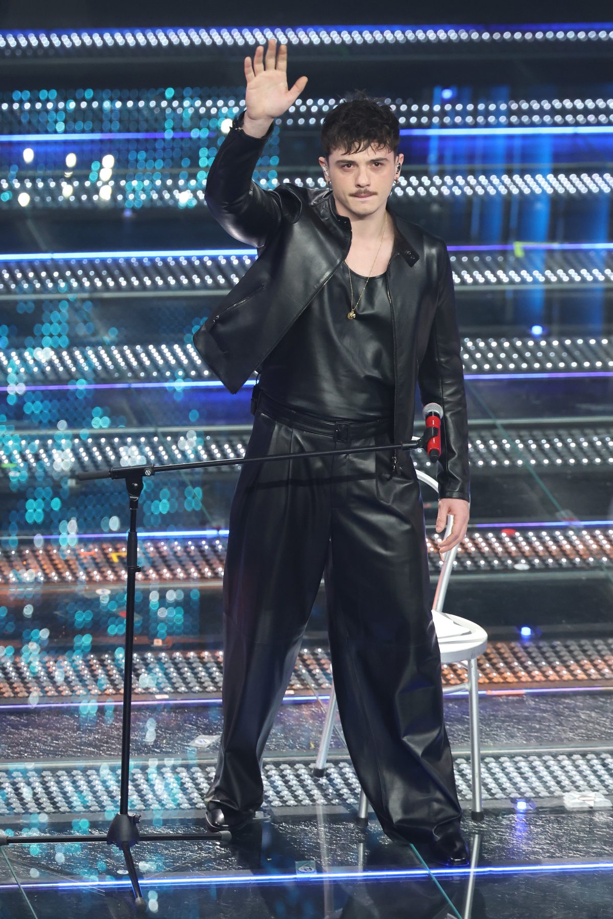 Galleria foto 'Sanremo 2025: le pagelle dei look della serata cover' - foto 11