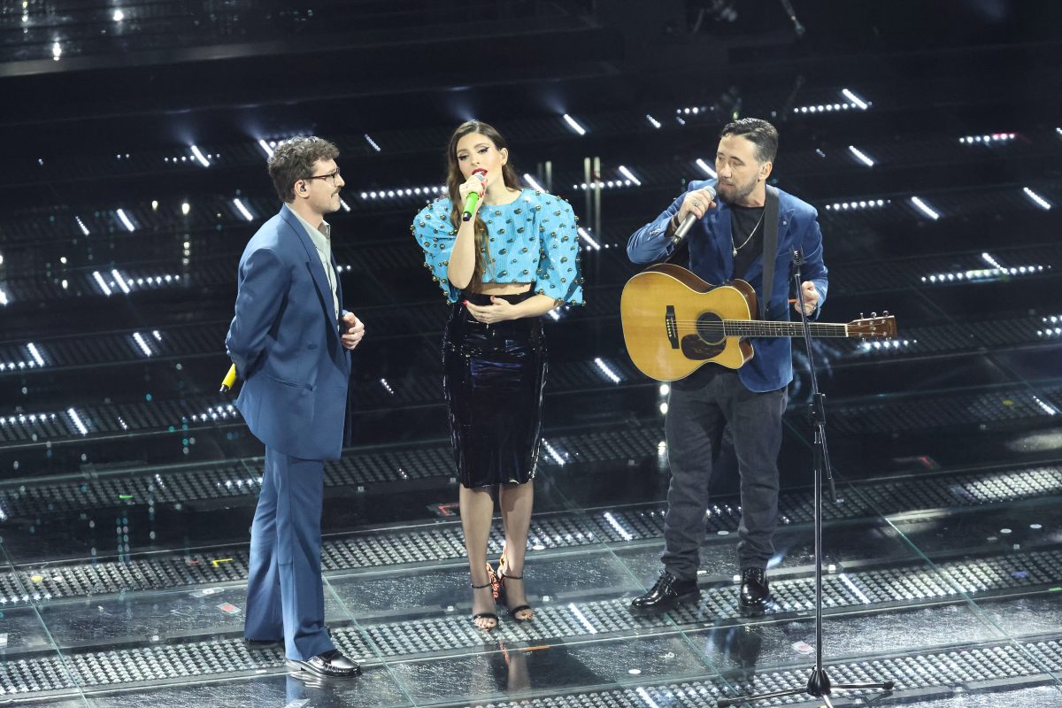 Galleria foto 'Sanremo 2025: le pagelle dei look della serata cover' - foto 18