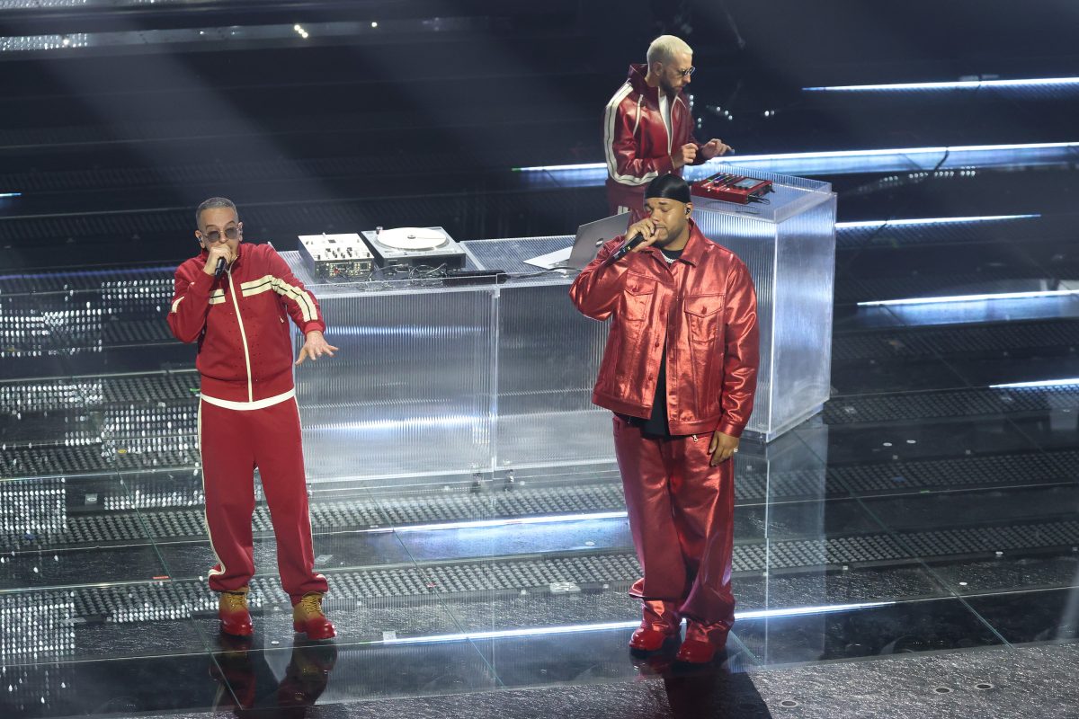 Galleria foto 'Sanremo 2025: le pagelle dei look della serata cover' - foto 1