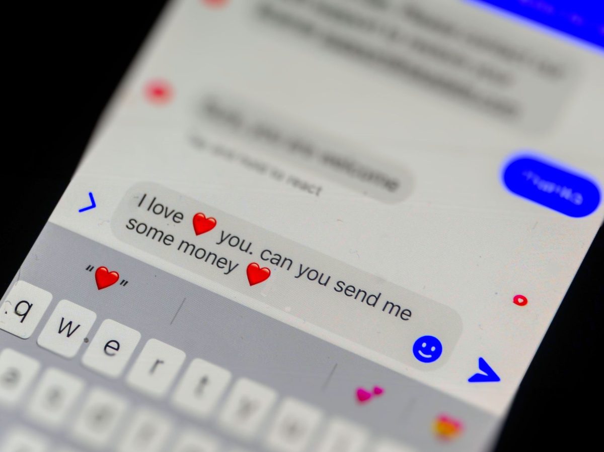 San Valentino, attenzione alle truffe romantiche San Valentino, attenzione alle truffe romantiche