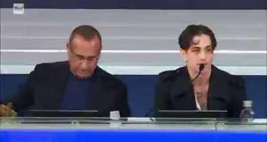 Sanremo 2025, Carlo Conti e il ‘meme’ su Damiano David
