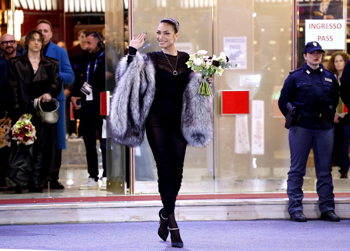 Sanremo 2025: Elodie in conferenza stampa contro Giorgia Meloni