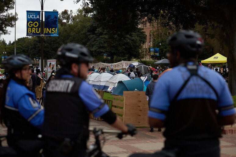 Via dagli Usa i manifestanti stranieri pro-Hamas Via dagli Usa i manifestanti stranieri pro-Hamas