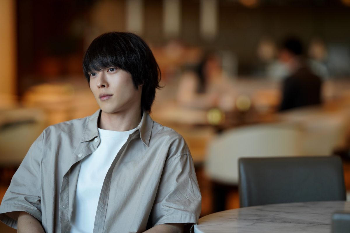 Galleria foto 'The compelling charm of «The Atypical Family»' - foto 2