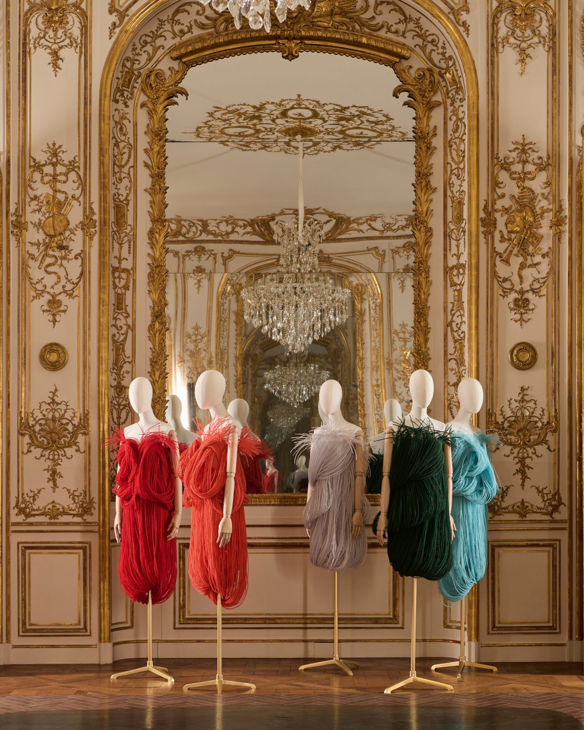 Galleria foto 'Paris Fashion Week: il surrealismo artistico di Loewe' - foto 8