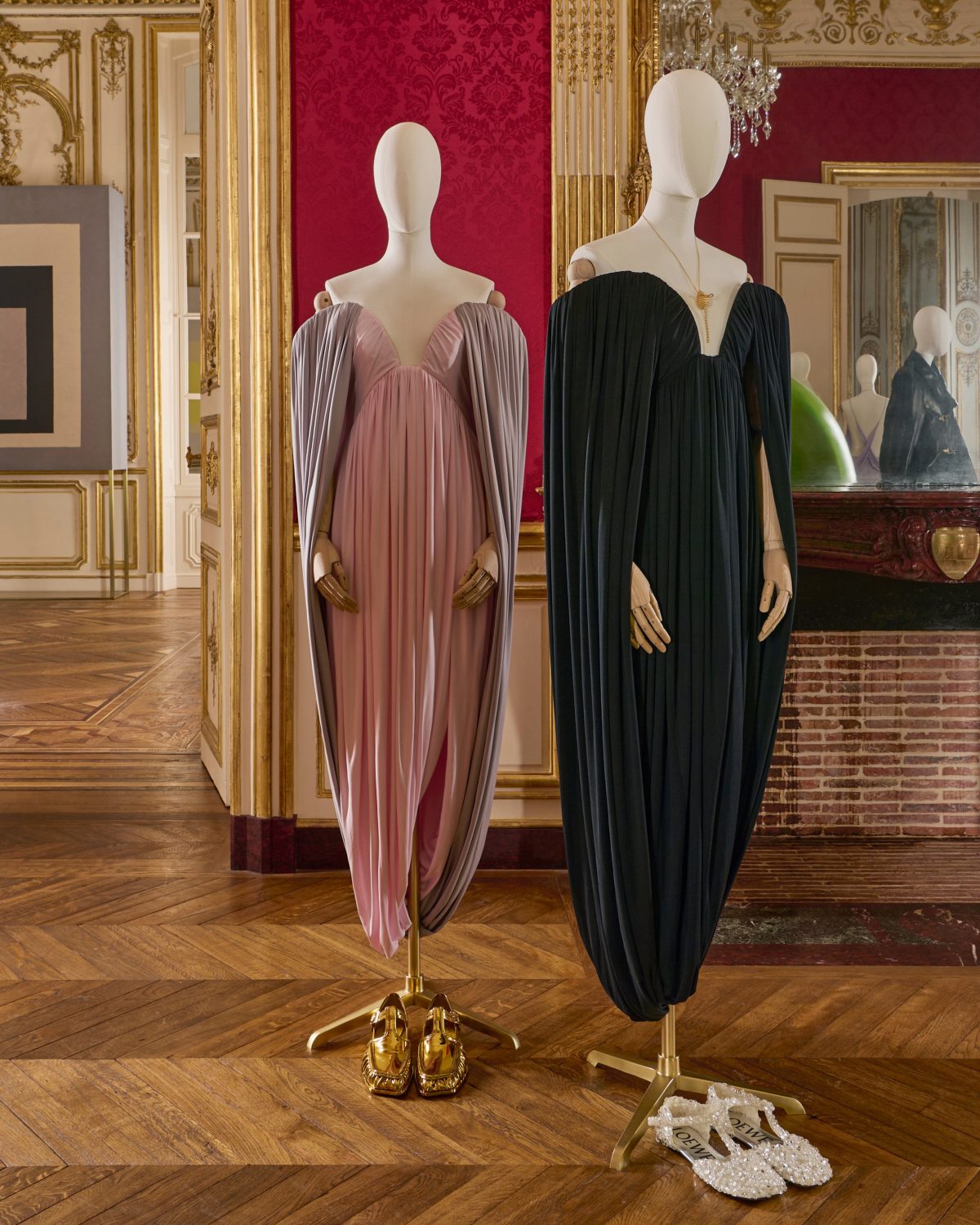 Galleria foto 'Paris Fashion Week: il surrealismo artistico di Loewe' - foto 4