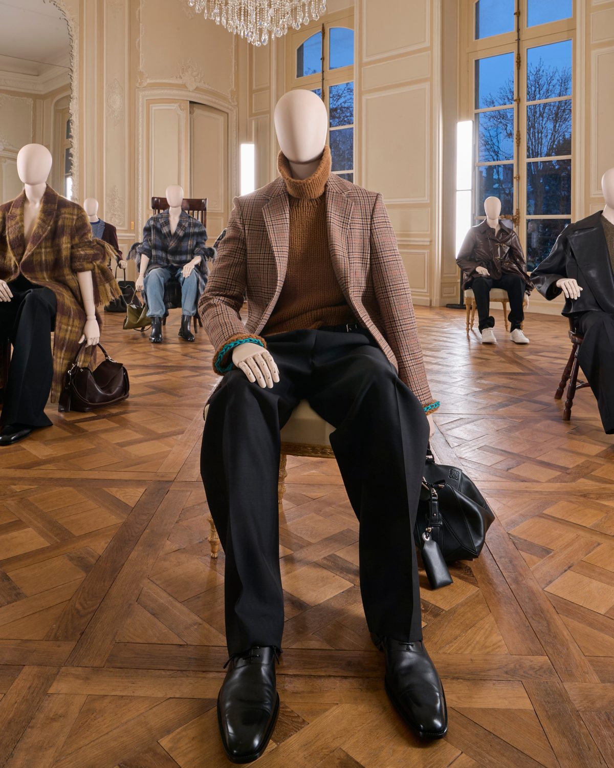 Galleria foto 'Paris Fashion Week: il surrealismo artistico di Loewe' - foto 12