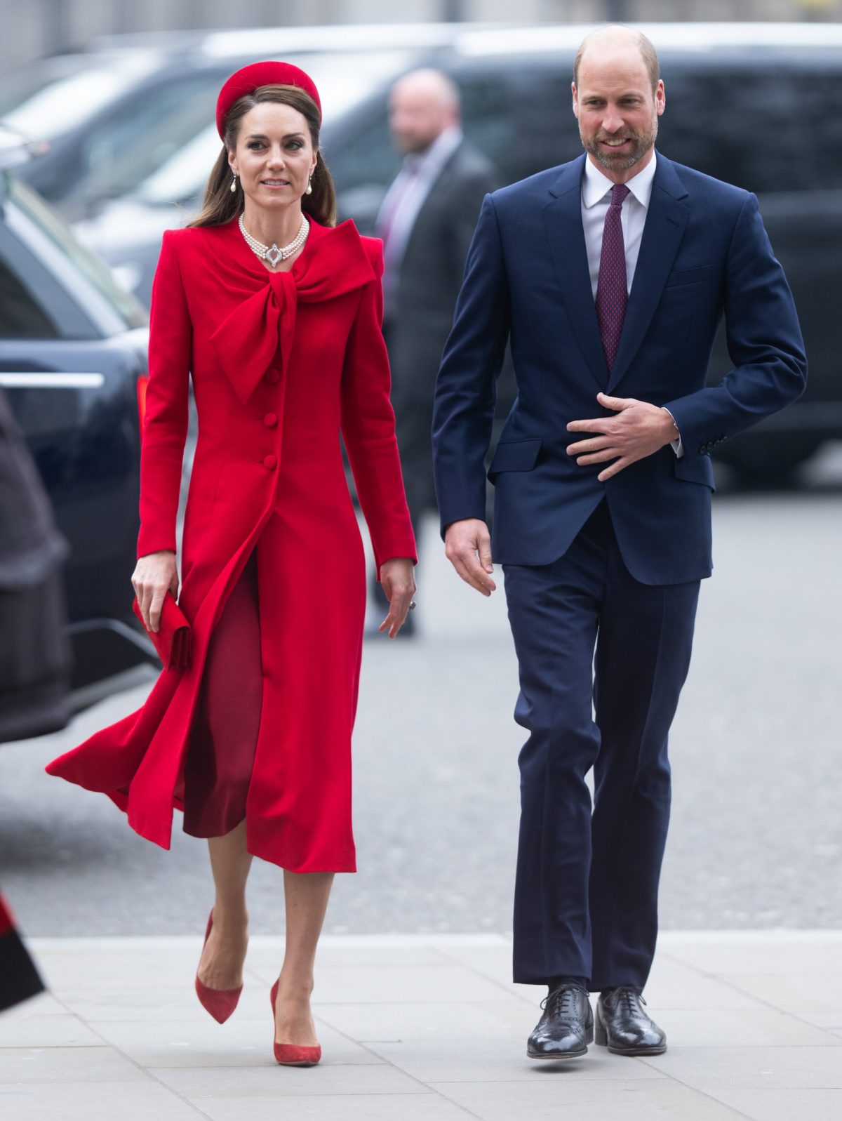 Galleria foto 'Kate Middleton, il gran ritorno in rosso. Con una gaffe' - foto 2