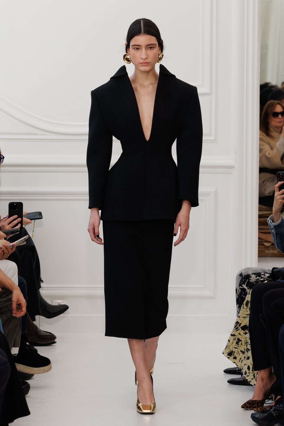 Galleria foto 'Paris Fashion Week: l’archivio ritrovato di Hubert de Givenchy' - foto 4