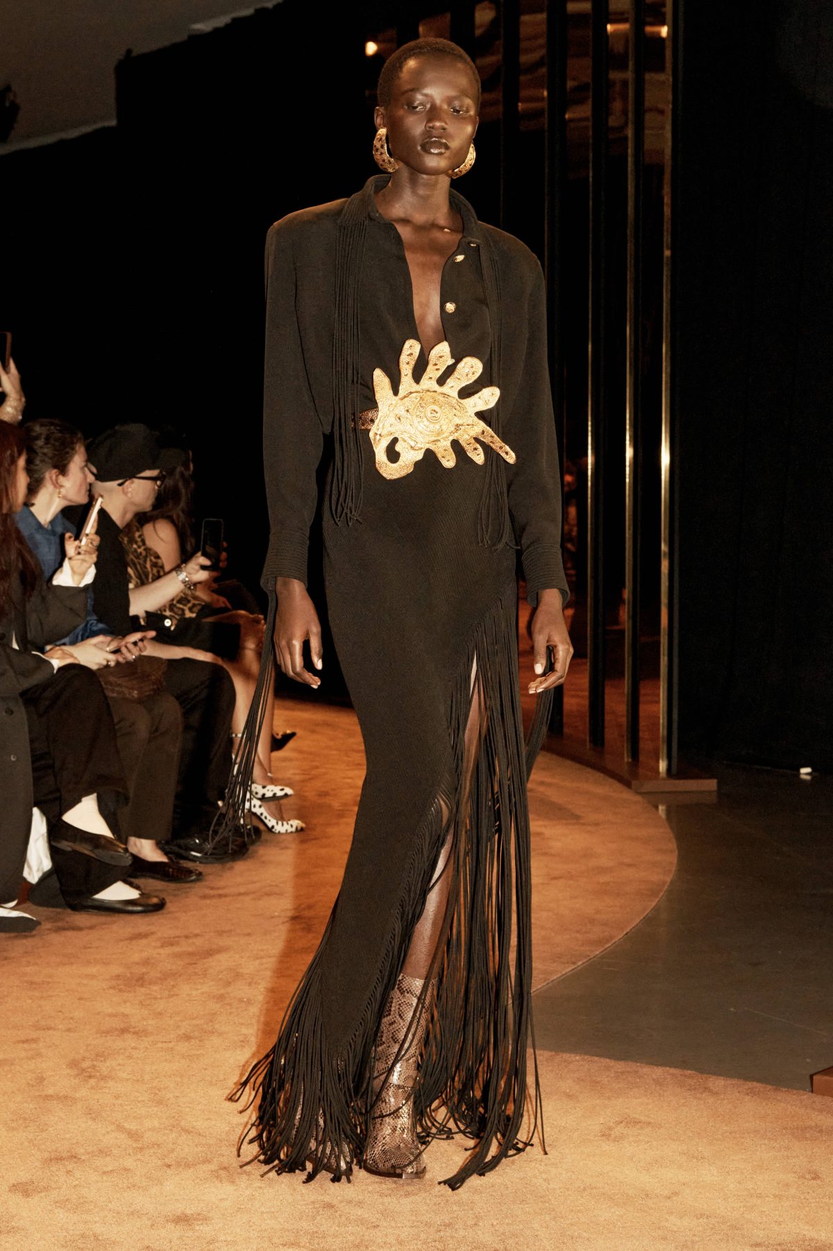 Galleria foto 'Paris Fashion Week: l’unicità storica di Schiaparelli' - foto 3