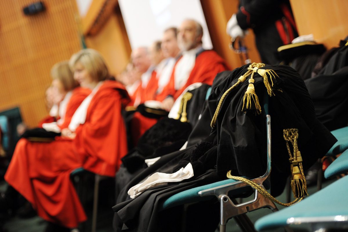 Magistrati, alla fine sono sempre e comunque assolti Magistrati, alla fine sono sempre e comunque assolti