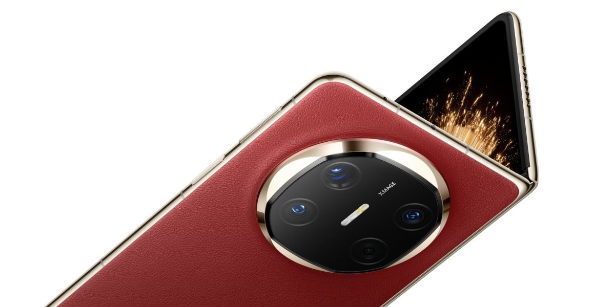 Galleria foto 'Huawei Mate X6, lo smartphone gigante in tutti i sensi' - foto 11