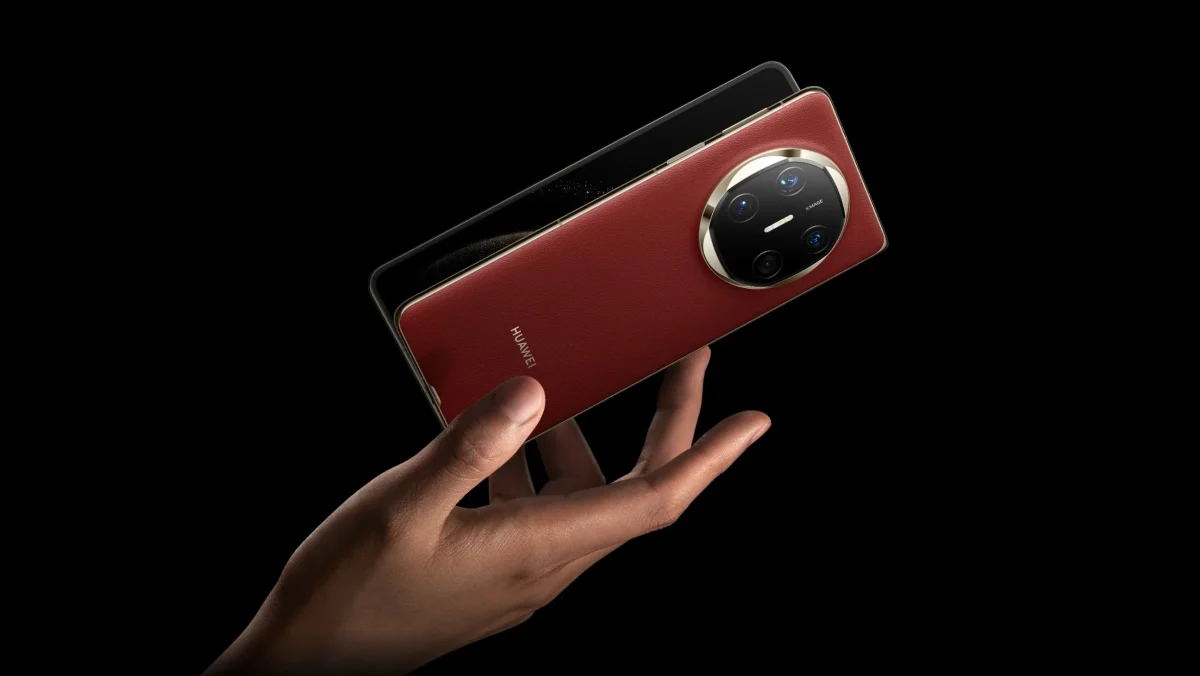 Galleria foto 'Huawei Mate X6, lo smartphone gigante in tutti i sensi' - foto 6