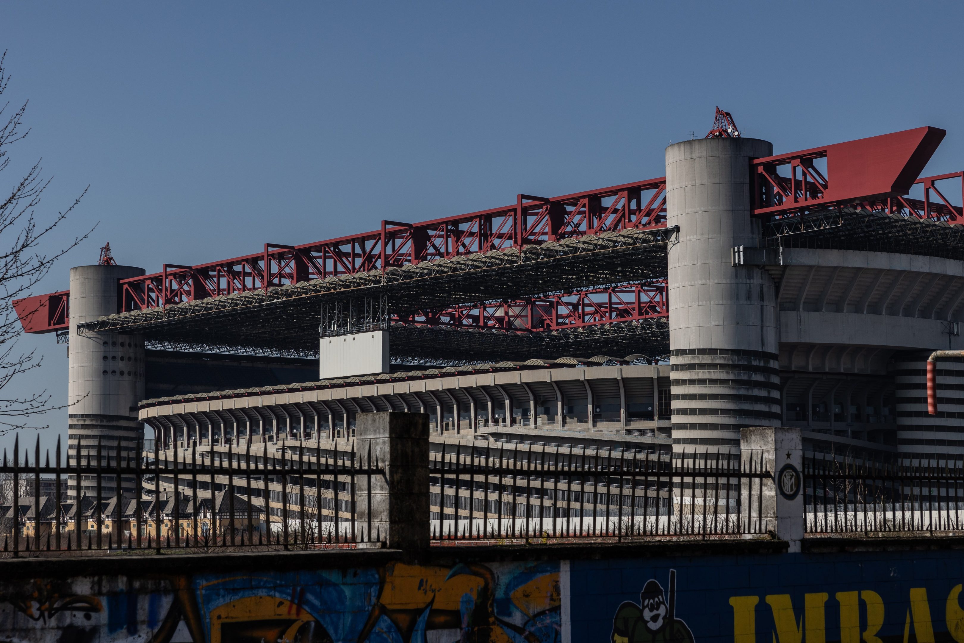San Siro, l’inchiesta della Procura rallenta la corsa al nuovo stadio