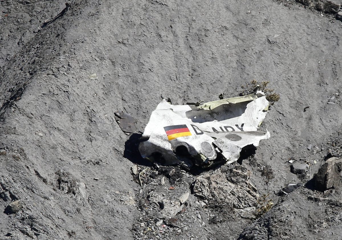 Galleria foto 'Airbus Germanwings, dieci anni fa il disastro aereo: il suicidio del pilota che portò con sé 150 passeggeri' - foto 7