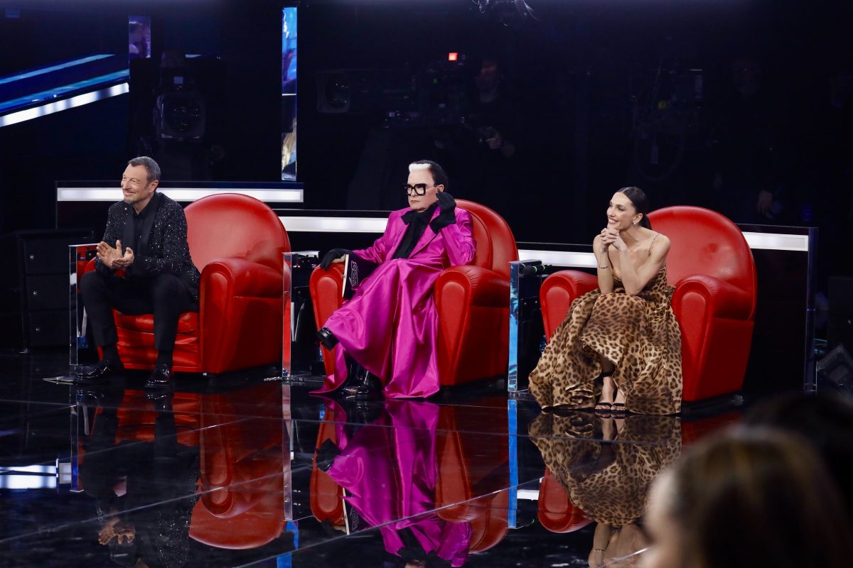 Galleria foto 'Amici 2025: Al via il serale, ecco la squadra completa' - foto 13