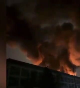 Blackout per incendio, caos nei cieli inglesi e di mezza Europa