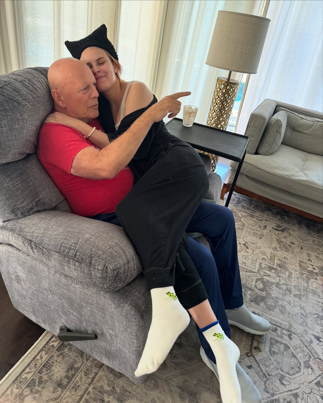 Bruce Willis compie 70 anni, le foto con l’ex moglie Demi Moore