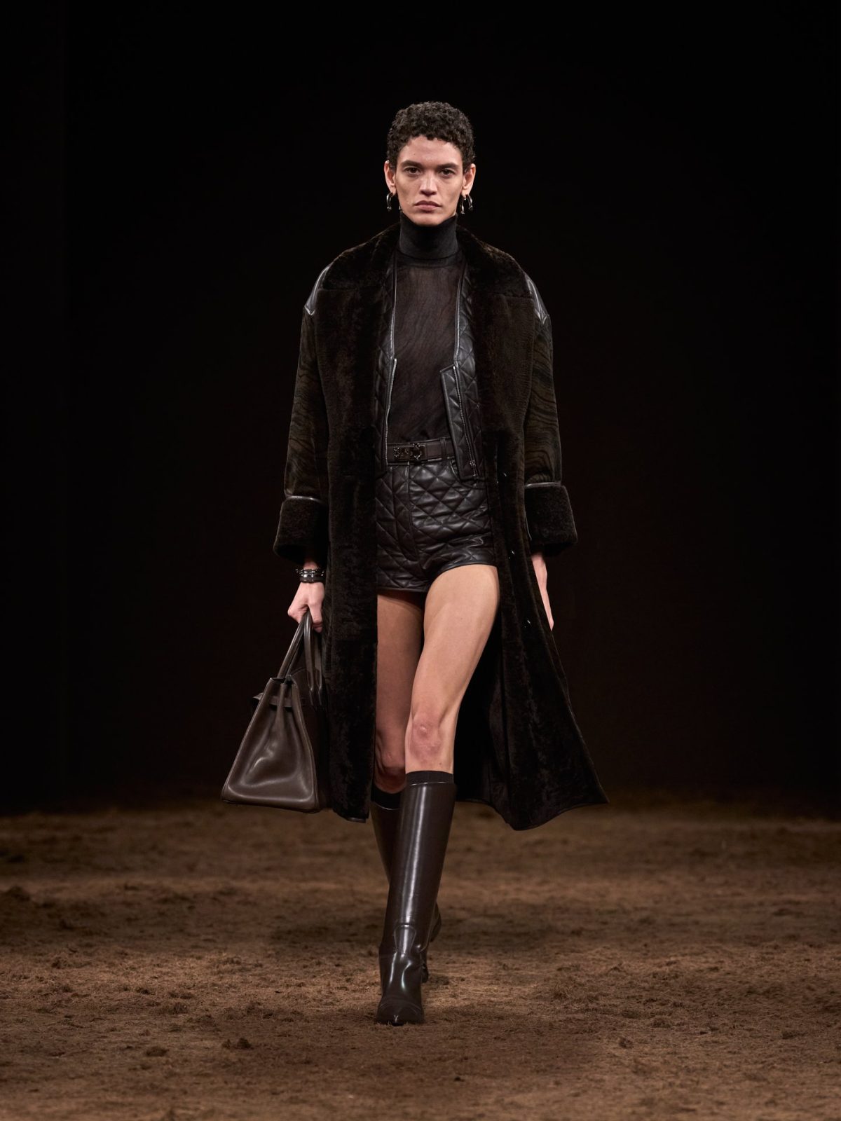 Galleria foto 'Paris Fashion Week: Hermes, tra minimalismo e artigianato di lusso' - foto 11