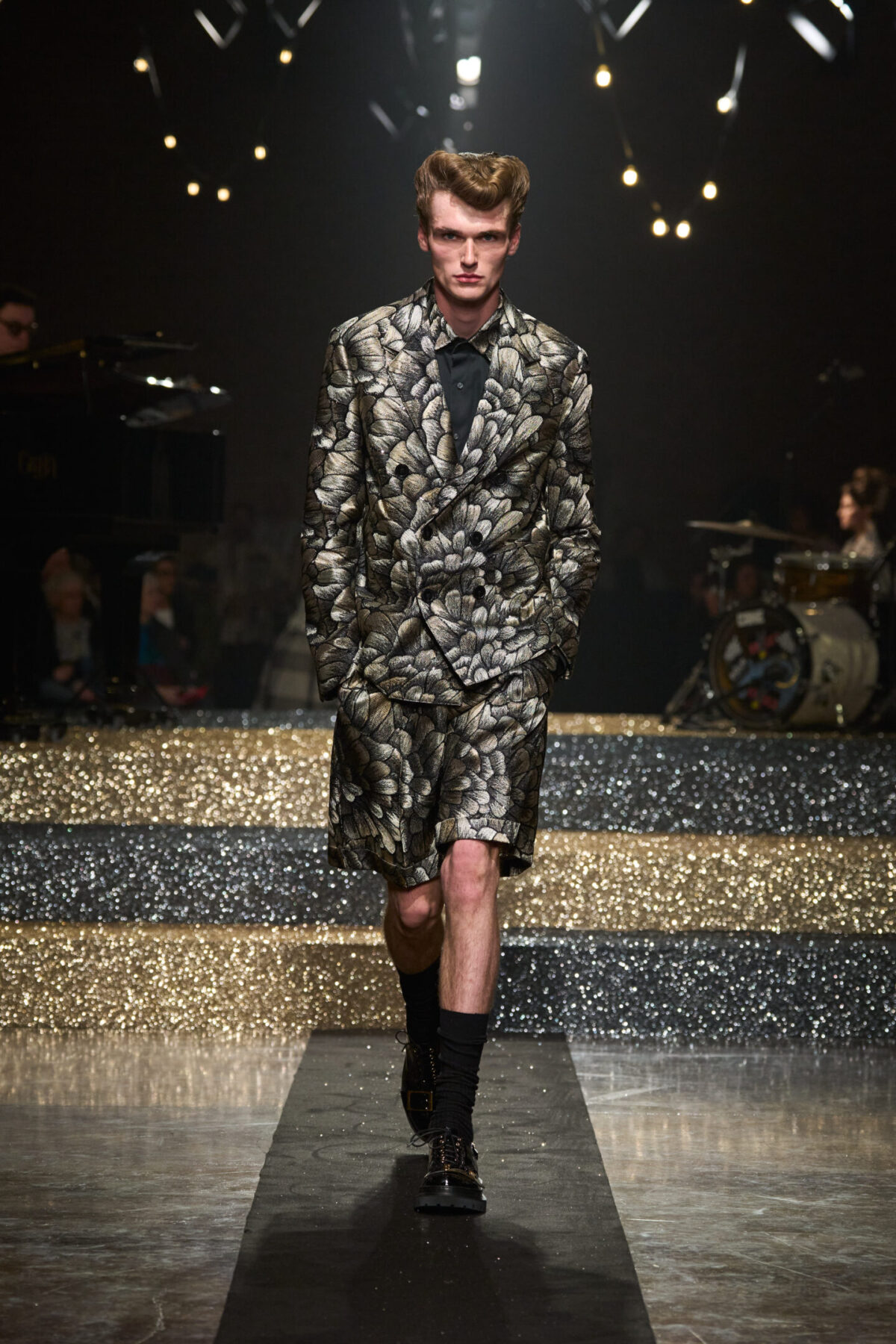 Tendenze moda: il ritorno elegante del doppiopetto