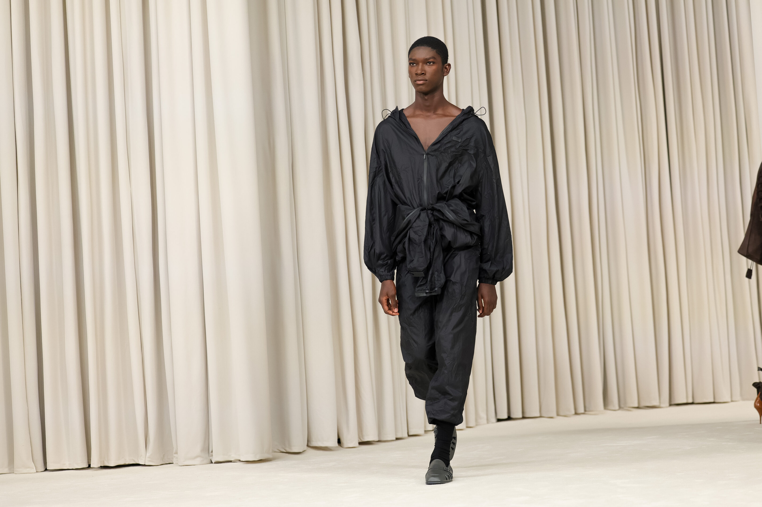 Il ritorno della tuta Il ritorno della tuta