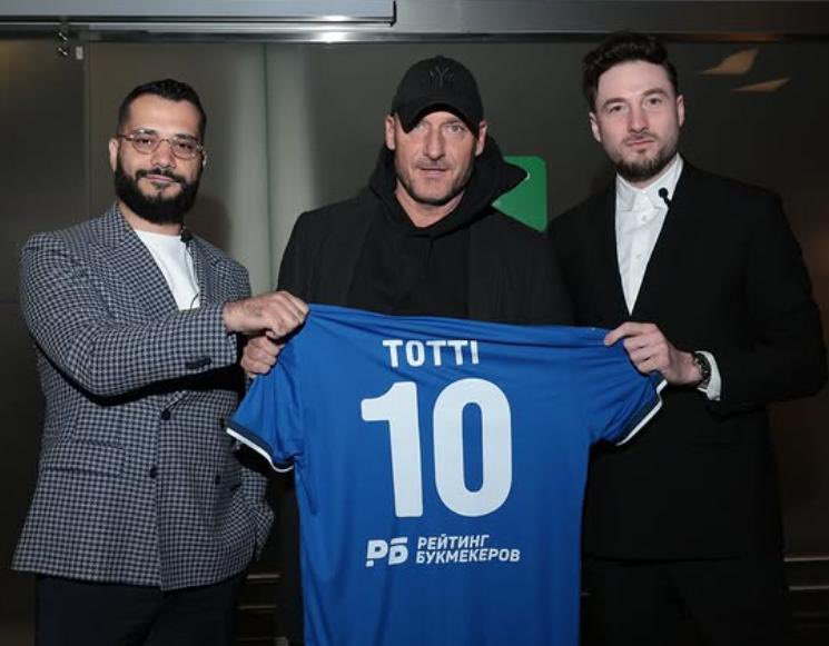 Francesco Totti in Russia: è il mercato, bellezza Francesco Totti in Russia: è il mercato, bellezza