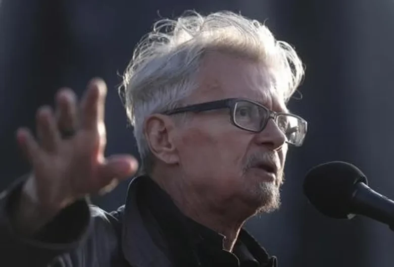Romanziere, mistico e filosofo. Il Limonov ignorato dall’Occidente