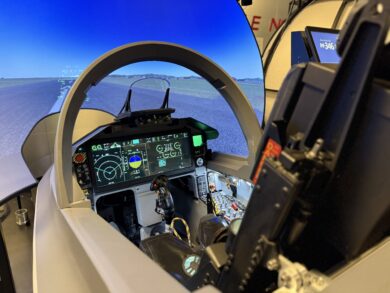Leonardo M-346, in collaudo il Block 20