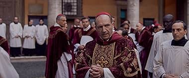 “Conclave”, il film da vedere per capire le dinamiche dietro la successione di un Papa