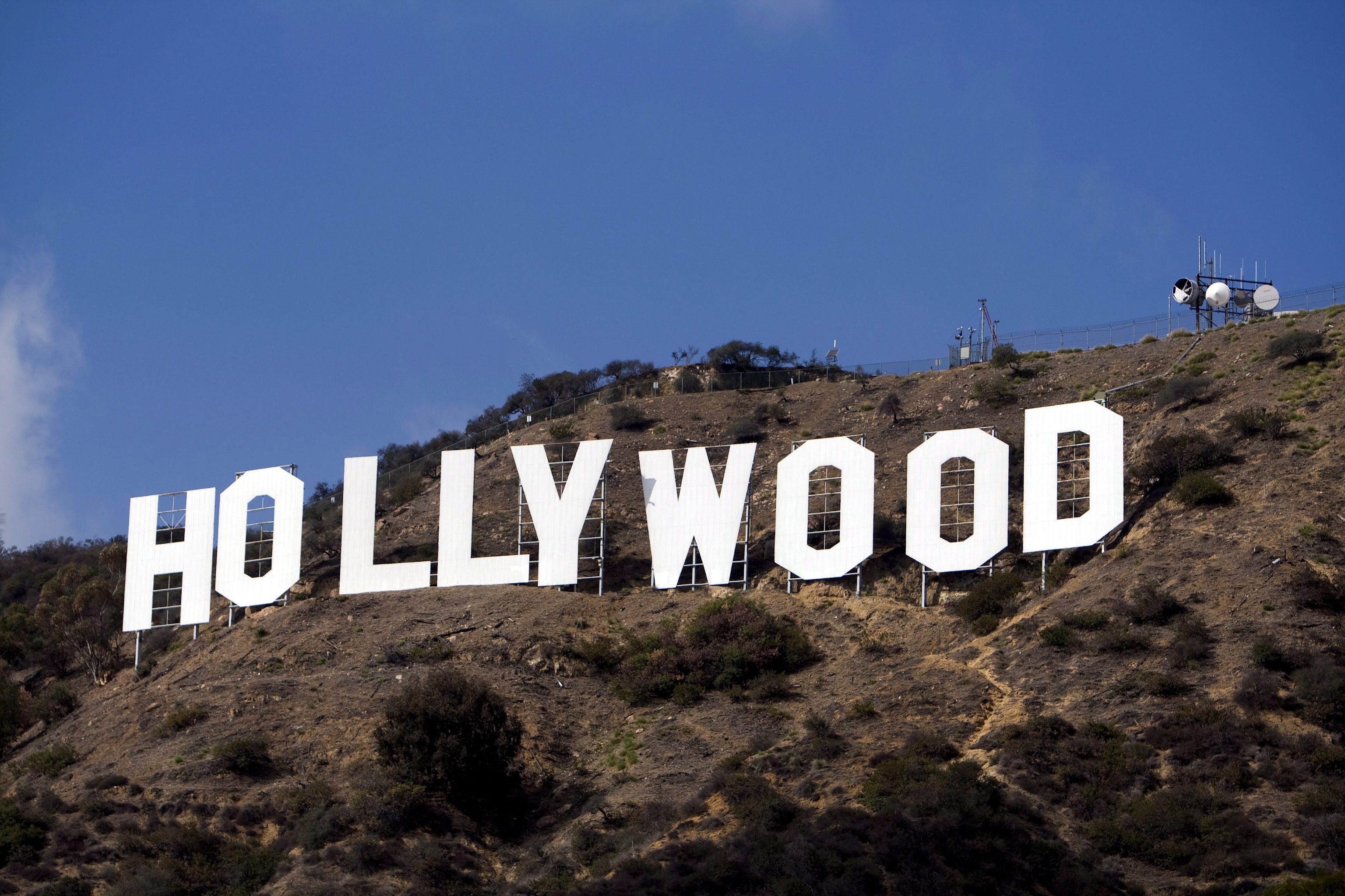 Hollywood sotto da Panorama.it Hollywood sotto attacco la guerra dei dazi di Trump rischia di chiudere il mercato cinese al cinema Usa