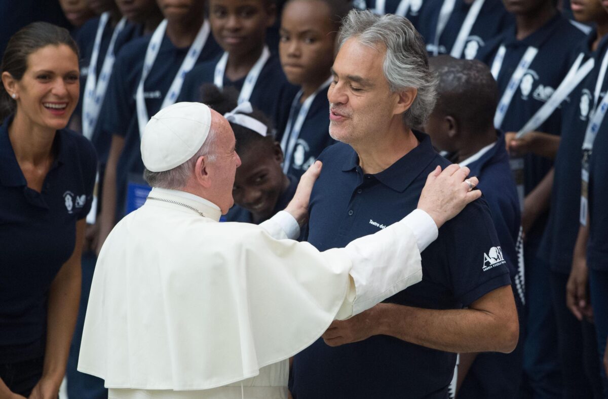 Dieci celebrità che hanno incontrato Papa Francesco
