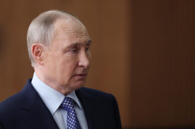 Guerra in Ucraina: Mosca apre ai colloqui diretti con Kiev, ma frena sull’accordo definitivo