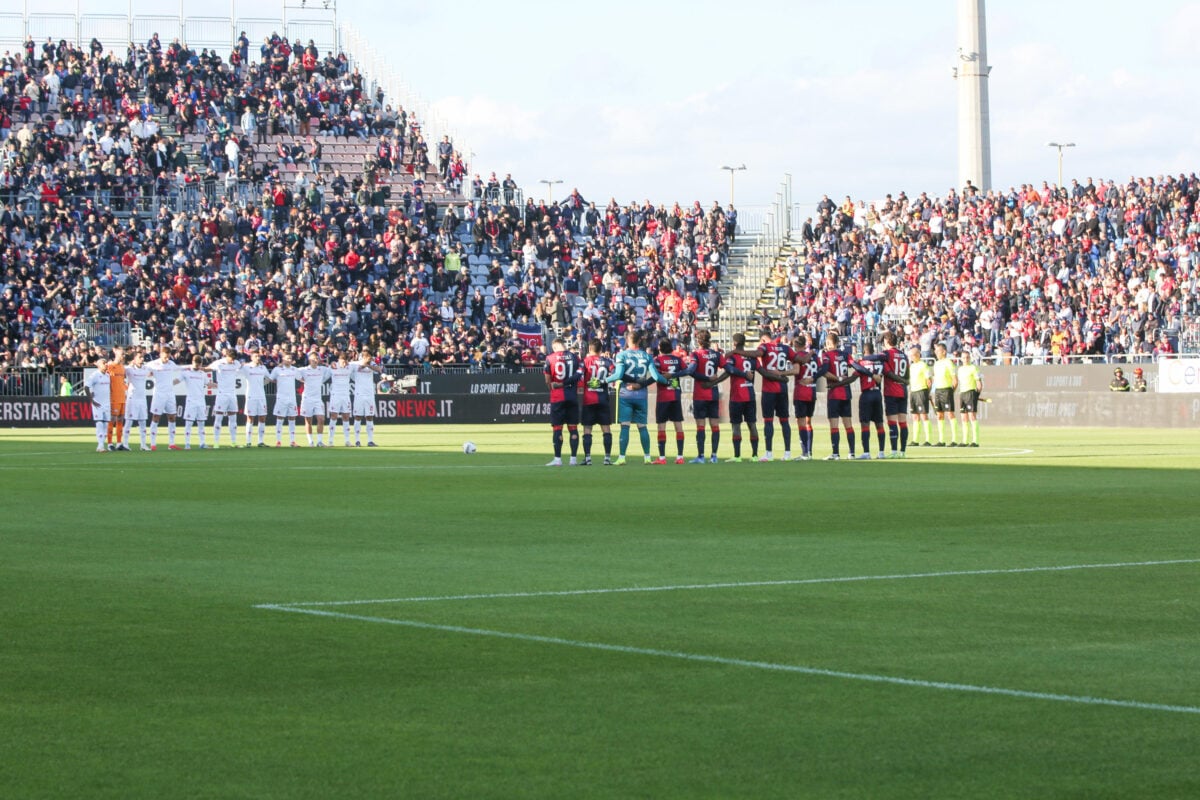 Silenzio e applausi, così la Serie A ha ricordato Papa Francesco negli stadi