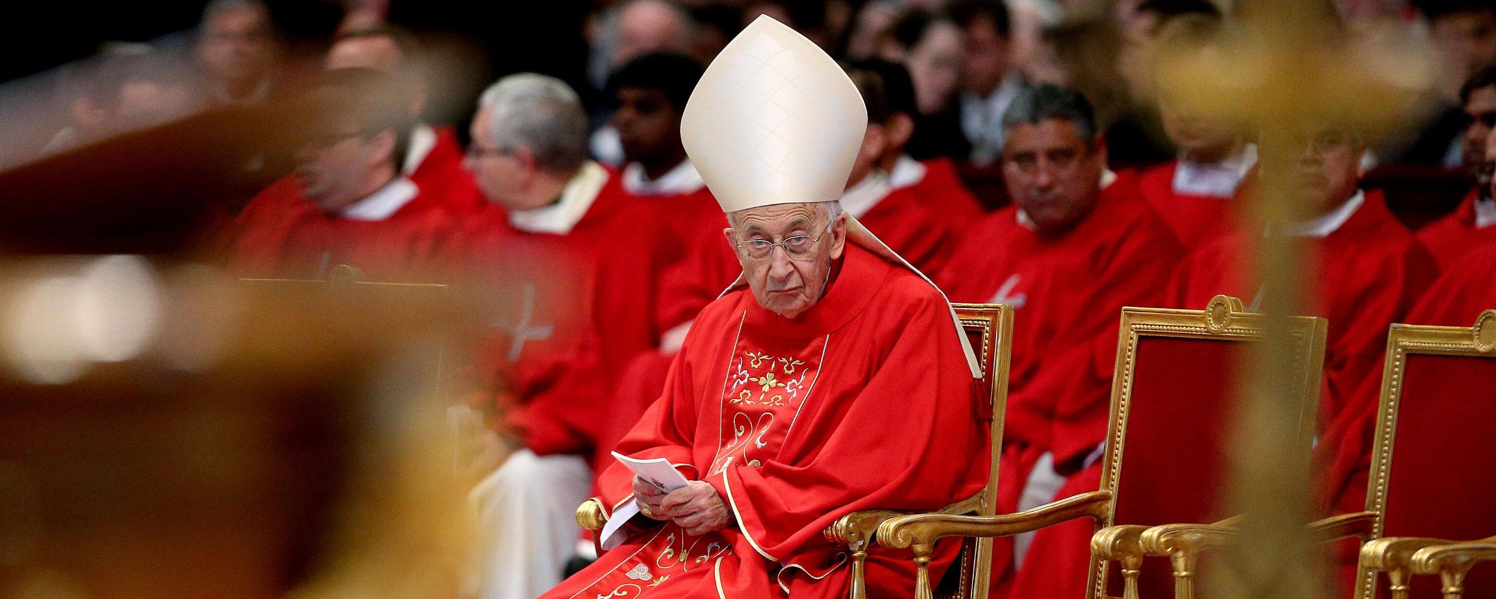 Ruini, l’identikit del futuro Papa: «Dottrina salda e sappia regnare» Ruini, l’identikit del futuro Papa: «Dottrina salda e sappia regnare»