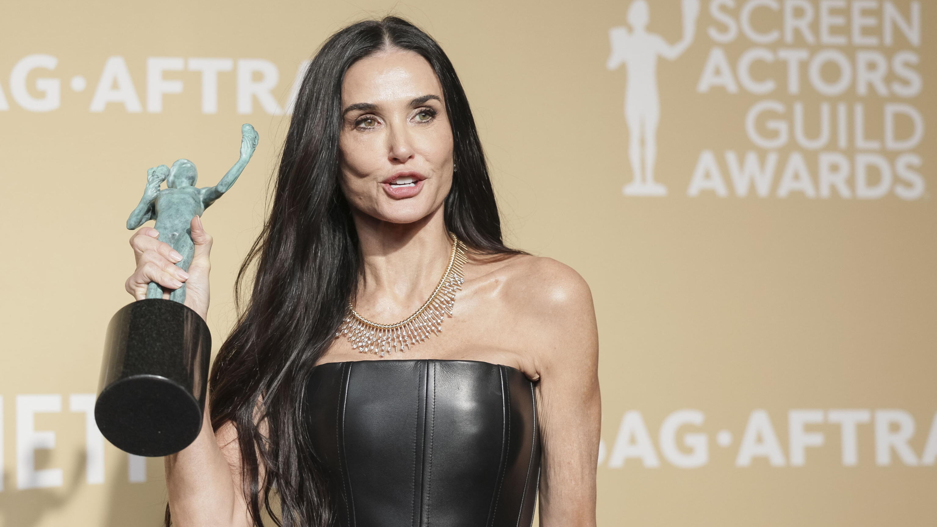 Demi Moore da Panorama.it demi moore la donna più bella del mondo non riesce a far pace col tempo che passa